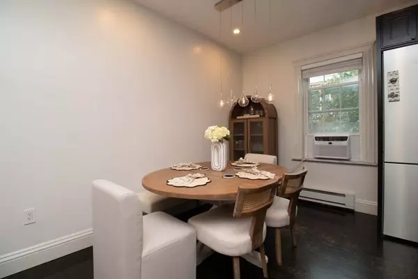 Boston, MA 02127,35 Swallow St