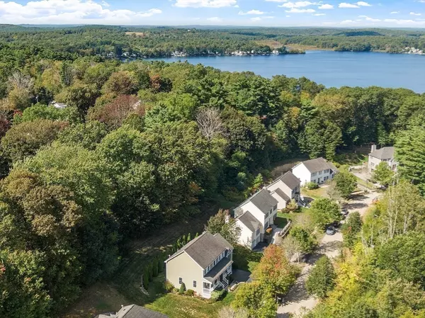 10 Olde Taverne Lane, Amesbury, MA 01913