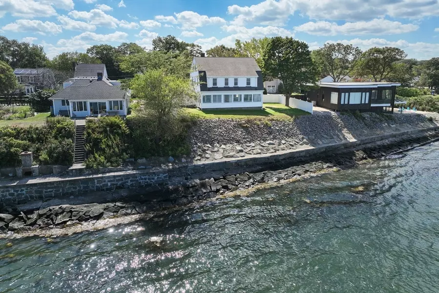 90 Shore Ave, Quincy, MA 02169