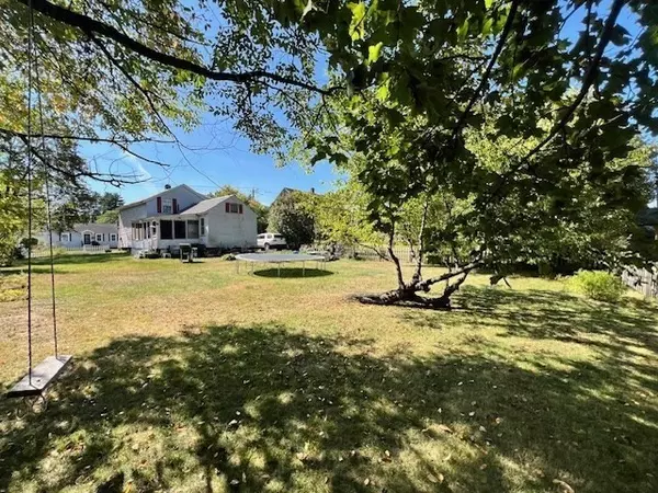 Greenfield, MA 01301,93 Maple