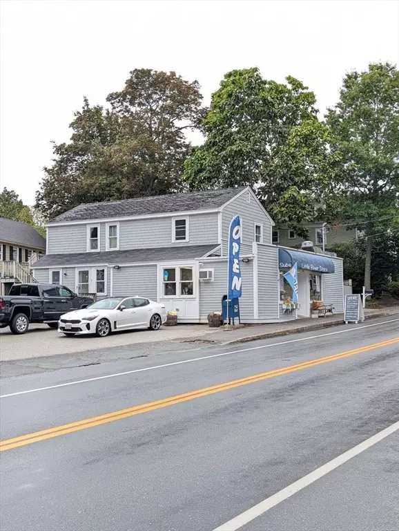 Ipswich, MA 01938,57 East Street