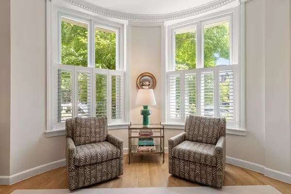Boston, MA 02115,333 Commonwealth Avenue #3