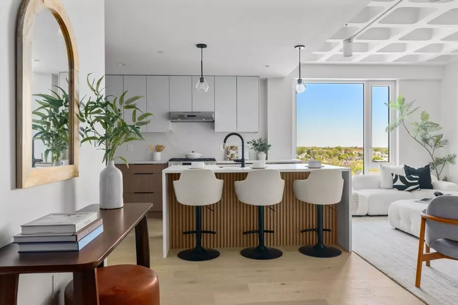 125 Lowell Street #202, Somerville, MA 02143