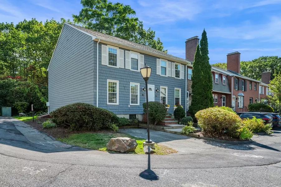 2 Shackle Way #2, Swampscott, MA 01907