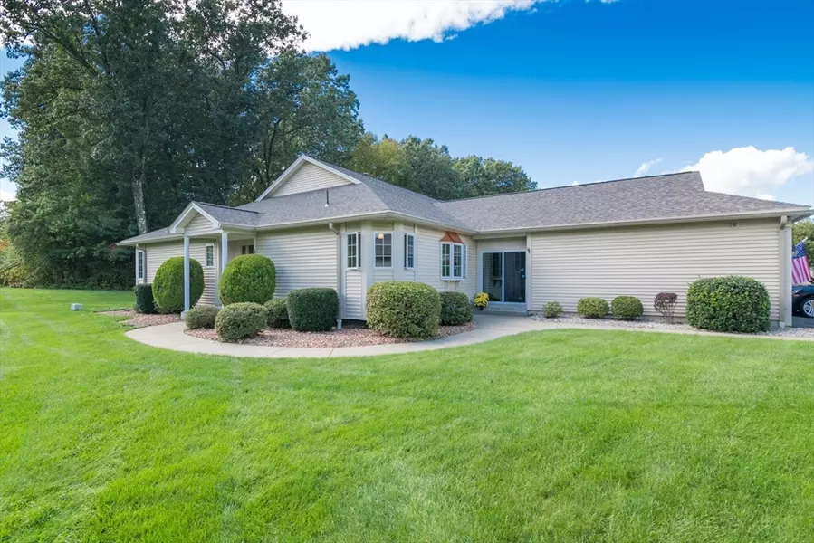 70 Pine Grove Dr #70, South Hadley, MA 01075