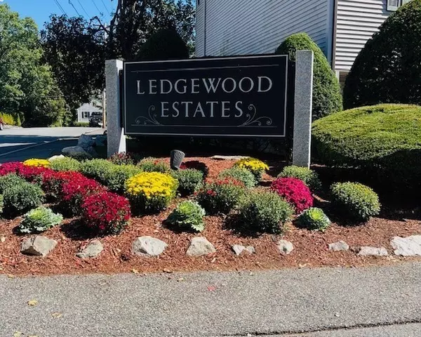 56 Rocky Nook #56, Malden, MA 02148