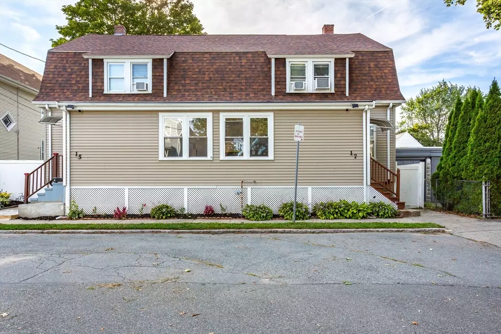 New Bedford, MA 02740,15-17 Lindsey St