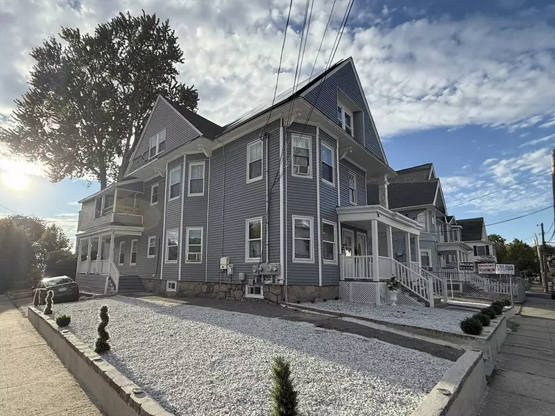 4-6 Royal Street #3, Lawrence, MA 01841