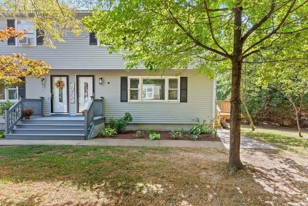 Mansfield, MA 02048,69 North St #1