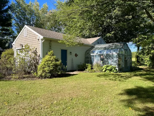 Hatfield, MA 01038,84 Chestnut Street