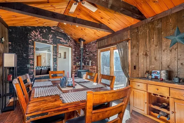 Ashby, MA 01431,118 Spring Hill Road