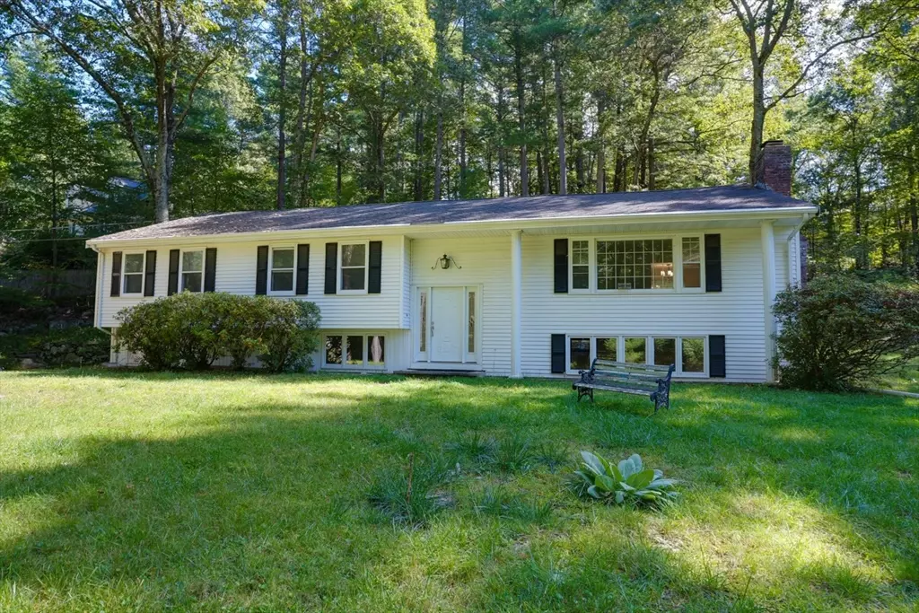 Boxborough, MA 01719,560 Old Harvard