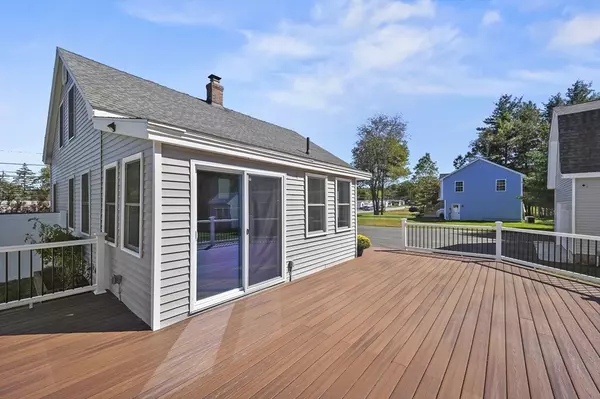 Derry, NH 03038,75 Fordway Extension