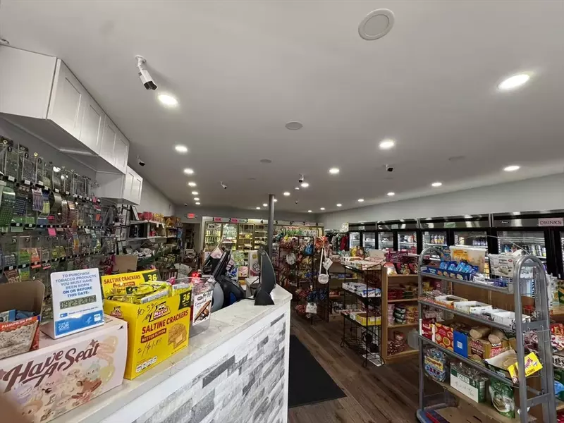 000 Salem St, Malden, MA 02148