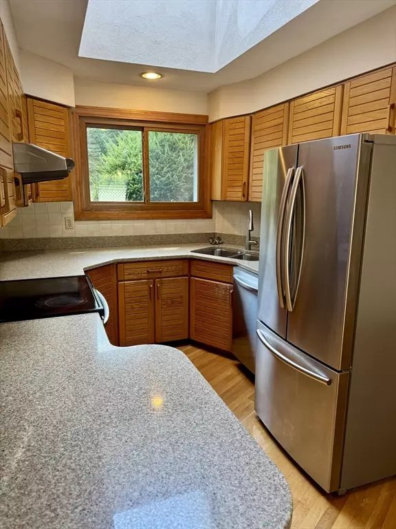 Acton, MA 01720,18 Milldam Rd