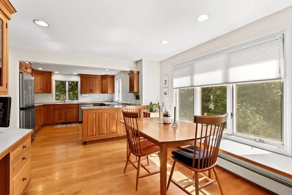 Mattapoisett, MA 02739,95 Angelica Ave