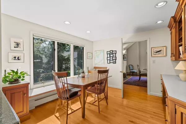 Mattapoisett, MA 02739,95 Angelica Ave