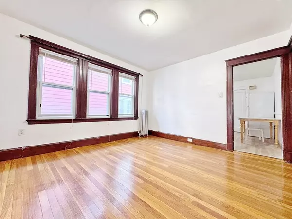 Quincy, MA 02171,303 Atlantic St #1