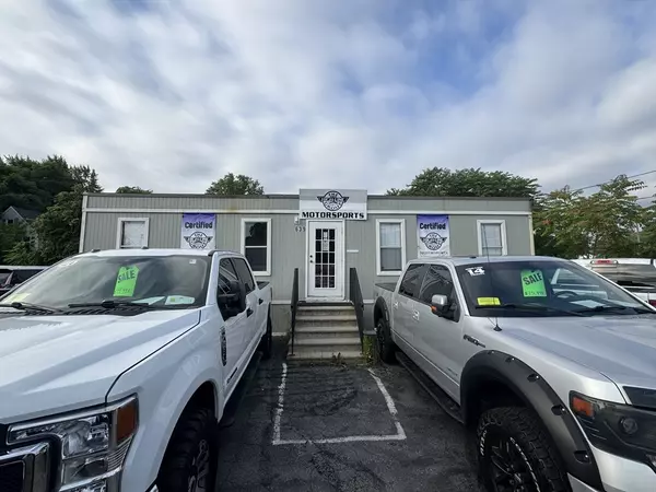 Lowell, MA 01852,639 Rogers St