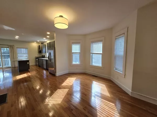 Medford, MA 02155,9-11 Emerald #9