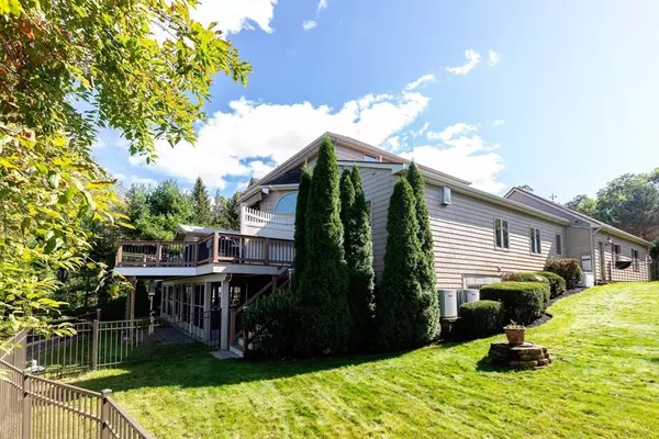 Plymouth, MA 02360,178 Black Cat Rd