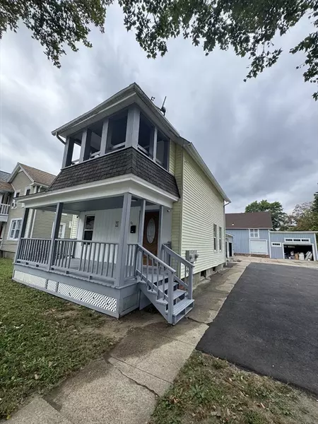 86 Alden St, Springfield, MA 01109