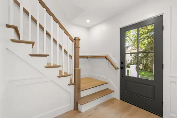 Milton, MA 02186,22 Wildwood Road