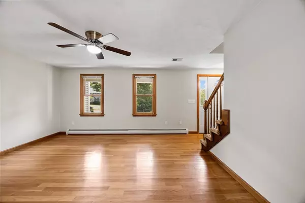 East Bridgewater, MA 02333,20 Plain St