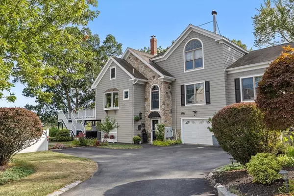 Danvers, MA 01923,7 Riverbank Ave #7