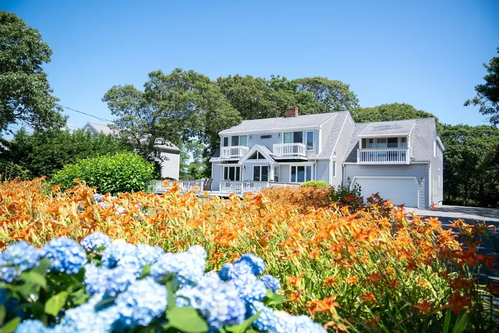 Harwich, MA 02646,364 Lower County Rd