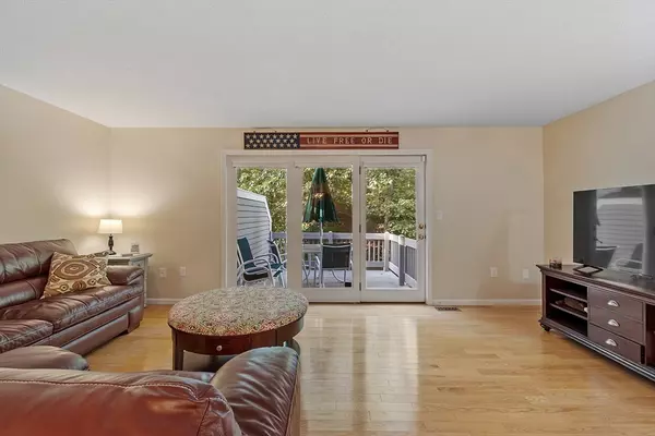 Peabody, MA 01960,1301 Foxwood Circle #1301