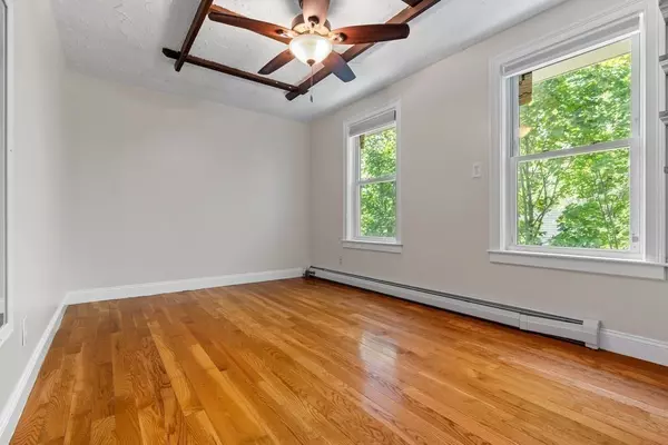 Boston, MA 02134,15 Holton St #2