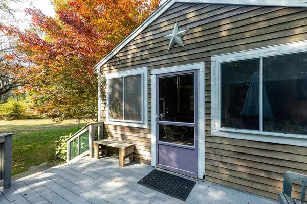 Plympton, MA 02367,145 County Road