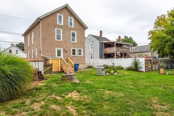 New Bedford, MA 02740,201 Cedar St