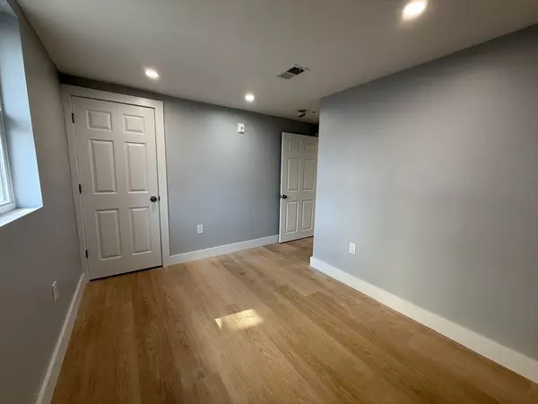 Revere, MA 02151,896 Broadway #1