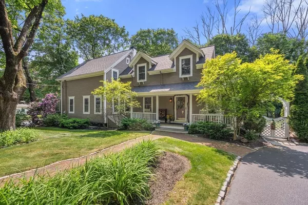 North Attleboro, MA 02760,49 Hoppin Hill Ave
