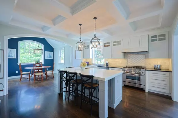 Sandwich, MA 02537,20 Crestview Dr