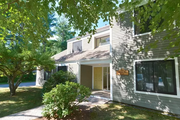 25 Concord Greene #4, Concord, MA 01742