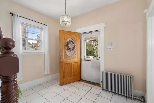 Boston, MA 02134,42 Hopedale St