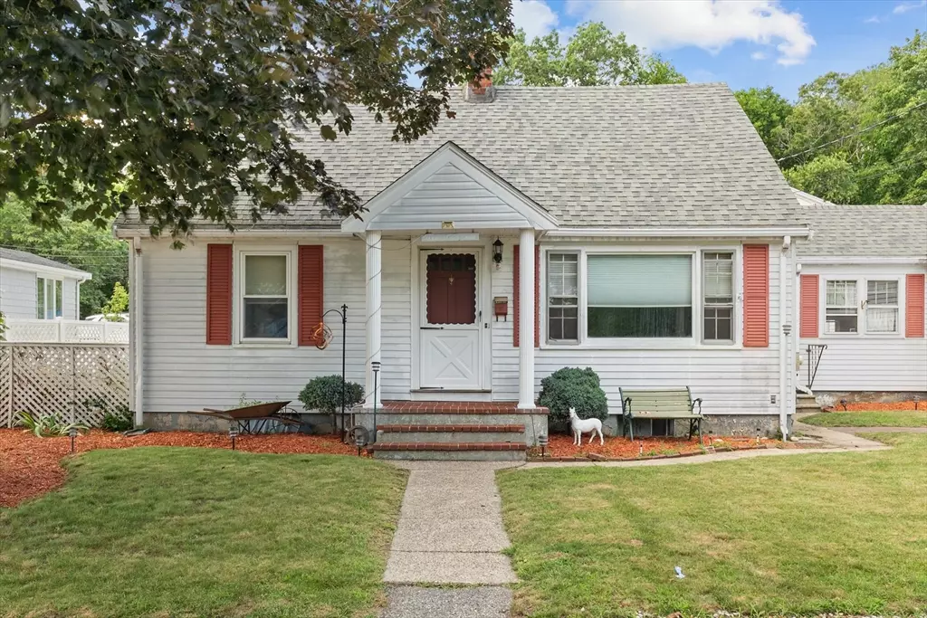 Woburn, MA 01801,26 E Dexter Ave