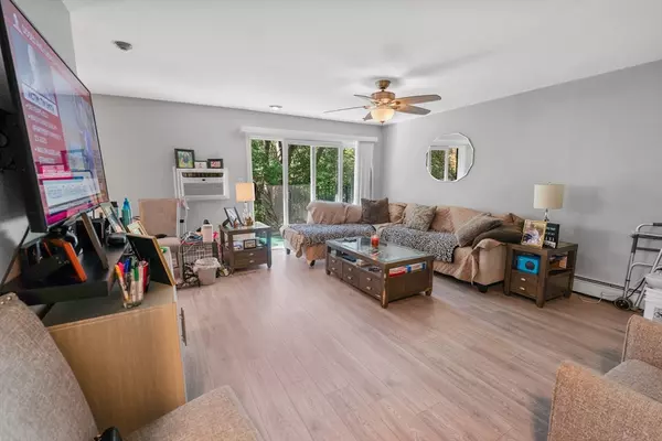North Andover, MA 01845,40 Fernview Ave #11