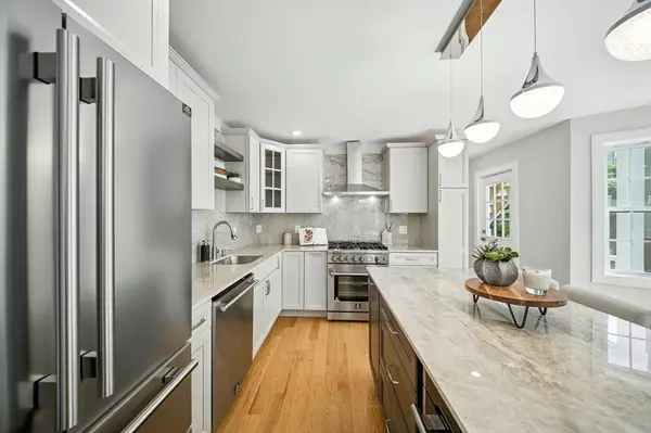 Somerville, MA 02145,17 Bond St #1