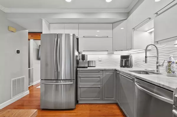 Saugus, MA 01906,59 Denver Street #7