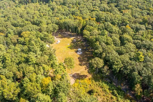 Putnam, CT 06260,309 East Putnam Rd