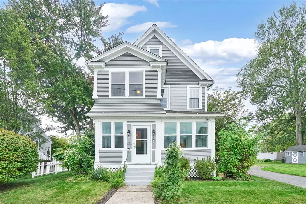 East Longmeadow, MA 01028,11 Park Pl