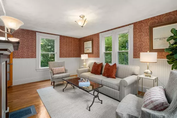 Wayland, MA 01778,9 French Ave