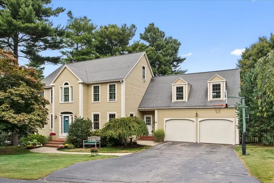75 Emerson Rd, Walpole, MA 02032