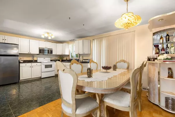 Brockton, MA 02301,72 W Elm Ter