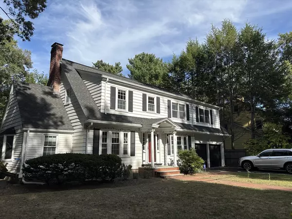 Newton, MA 02468,50 Dwhinda Rd