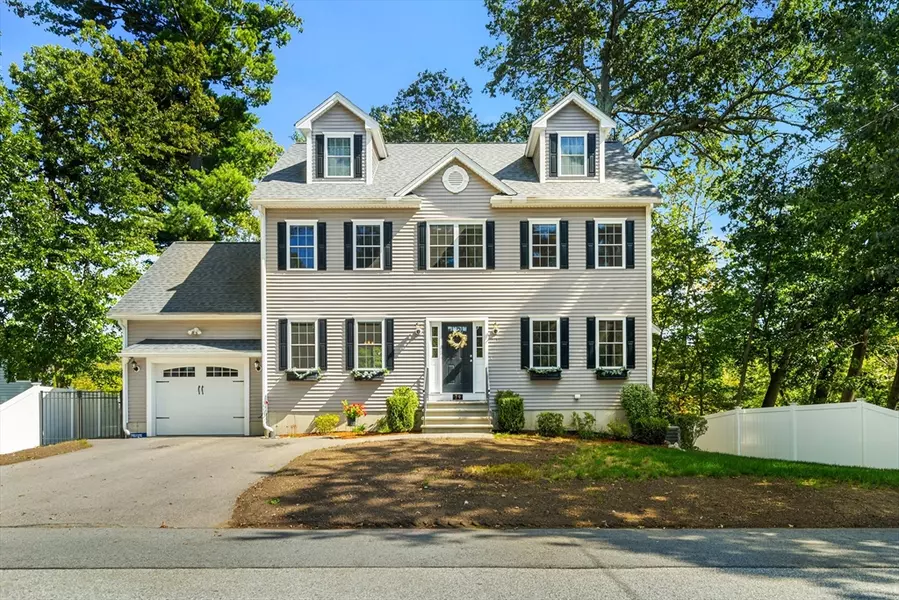 79 Bridle Road, Billerica, MA 01821